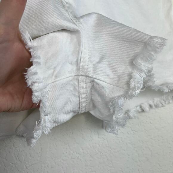 Madewell Denim Shorts Size 29 Relaxed Fit White Wash Jean Cutoff in Tile White - Picture 5 of 8